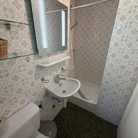 Schlossli-le Petit Chateau Appart hôtel