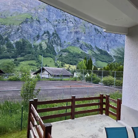 Appart hôtel Schlossli-le Petit Chateau Loèche-les-Bains